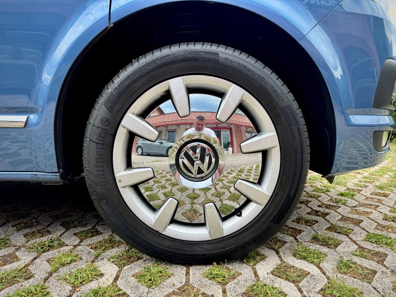 Volkswagen Multivan T6 BULLI SIX - WEBASTO FULL