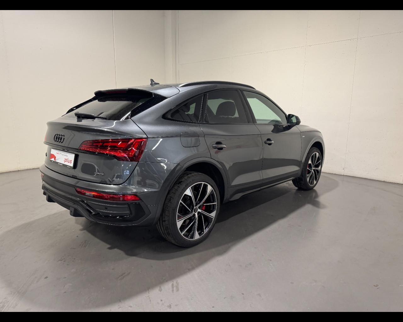 AUDI Q5 SPORTBACK 40 TDI QUATTRO S TRONIC IDENTITY BLACK