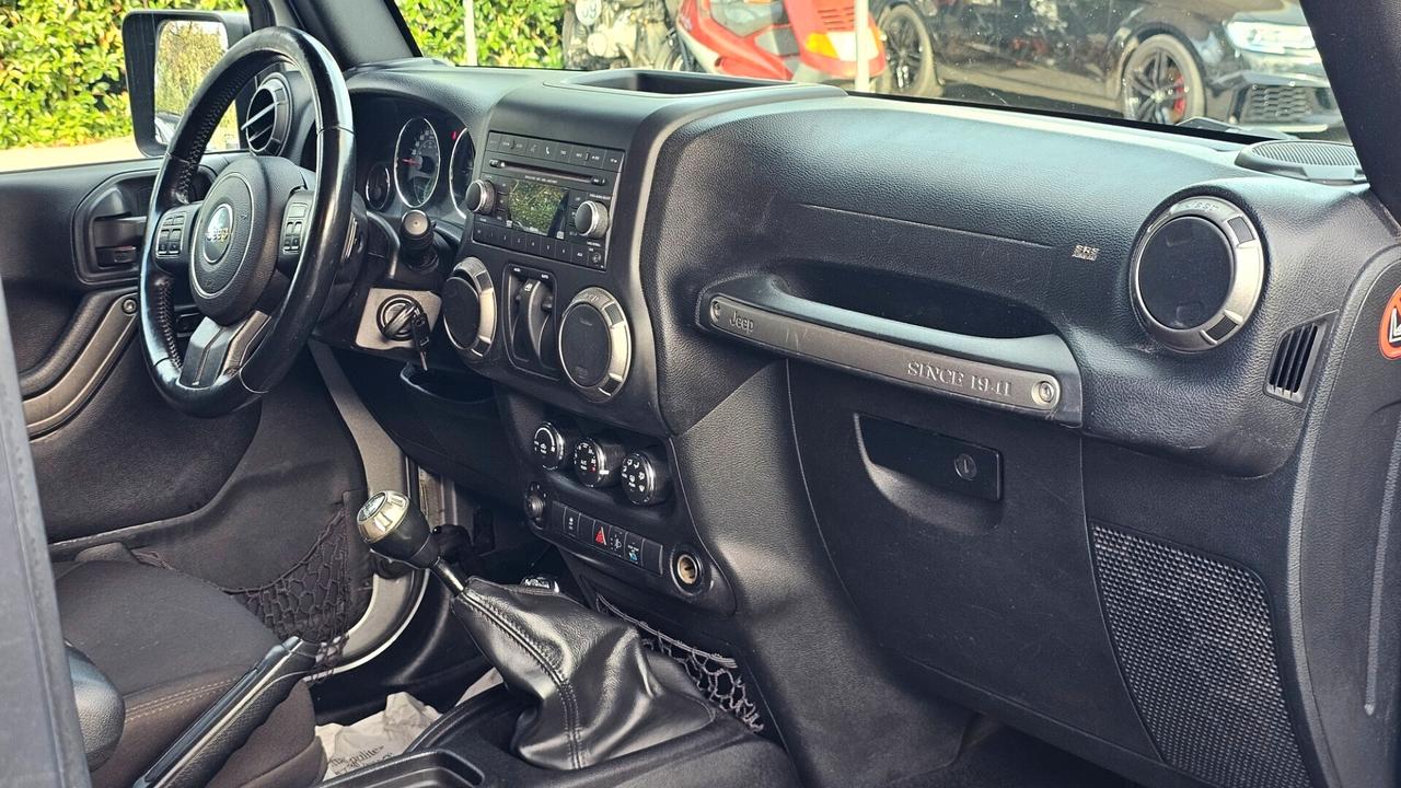 Jeep Wrangler 2.8 CRD DPF Sport