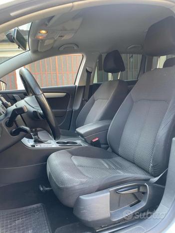VOLKSWAGEN Passat Var. 2.0 TDI DSG High. BM.Tech