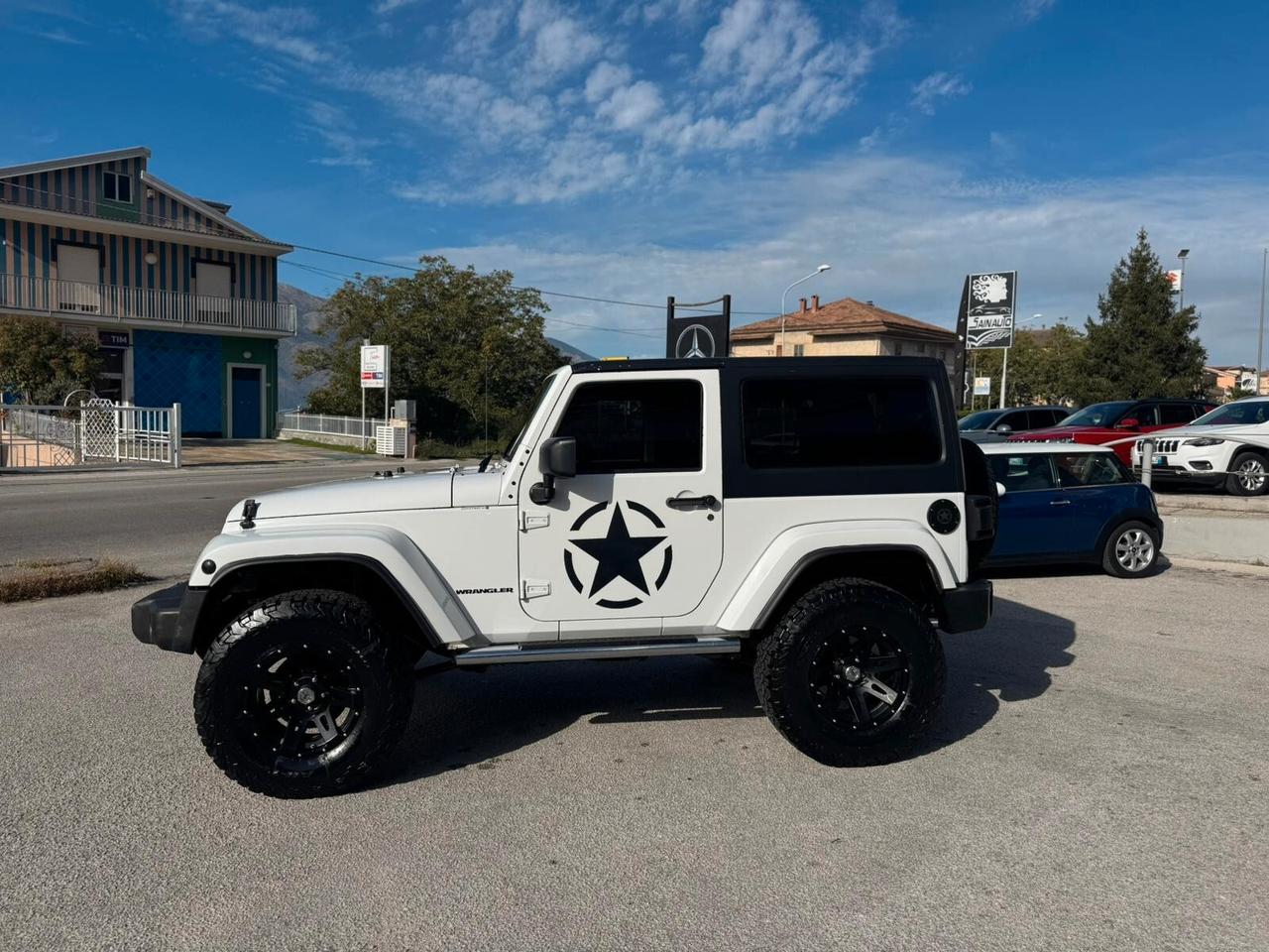 Jeep Wrangler 2.8 CRD 200 cv rialzato garanzia permute