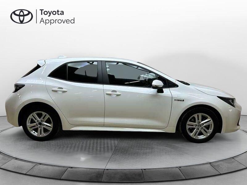 Toyota Corolla 1.8 Hybrid Active CVT