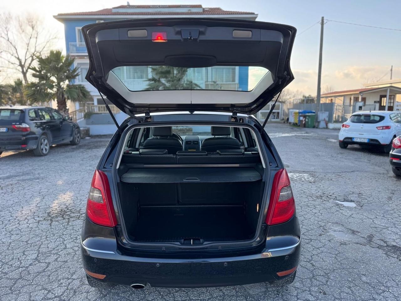 Mercedes-benz A 160 A 180 CDI Elegance Neo P