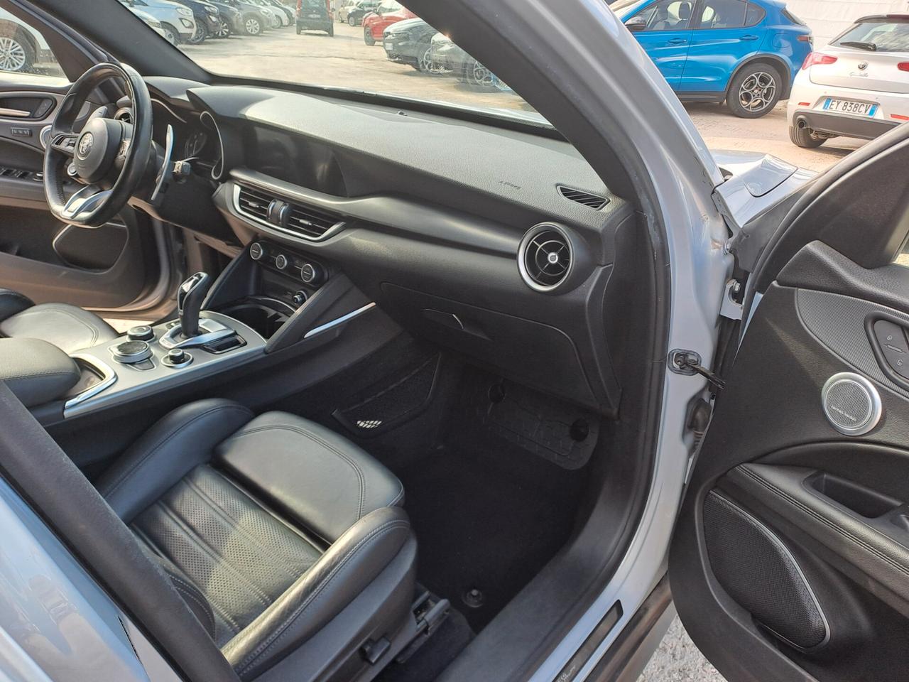 Alfa Romeo Stelvio 2.2 Turbodiesel 190 CV AT8 RWD Business