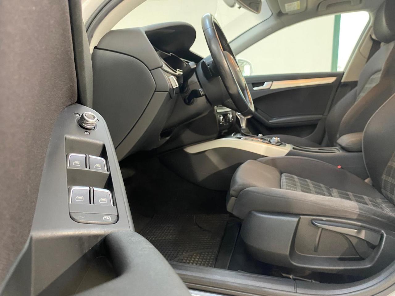 Audi A4 Avant 3.0 TDI quattro S tronic Design