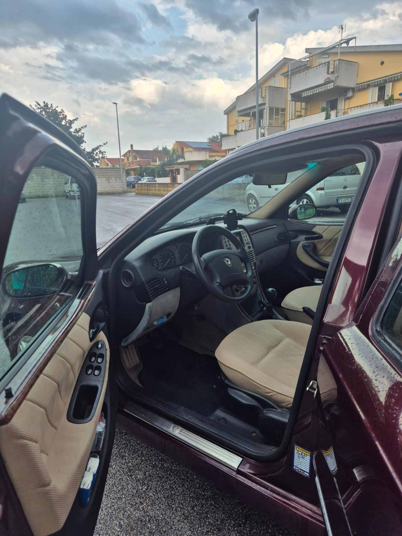 Lancia Lybra 1.9 JTD cat Station Wagon LX