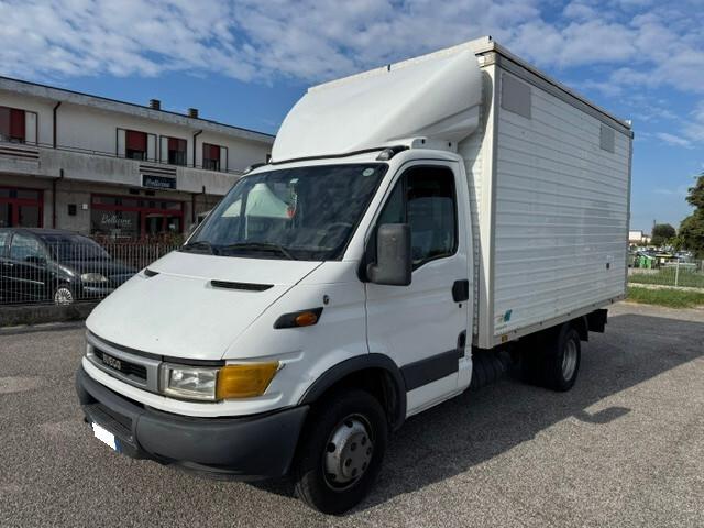 Iveco-2.8 d