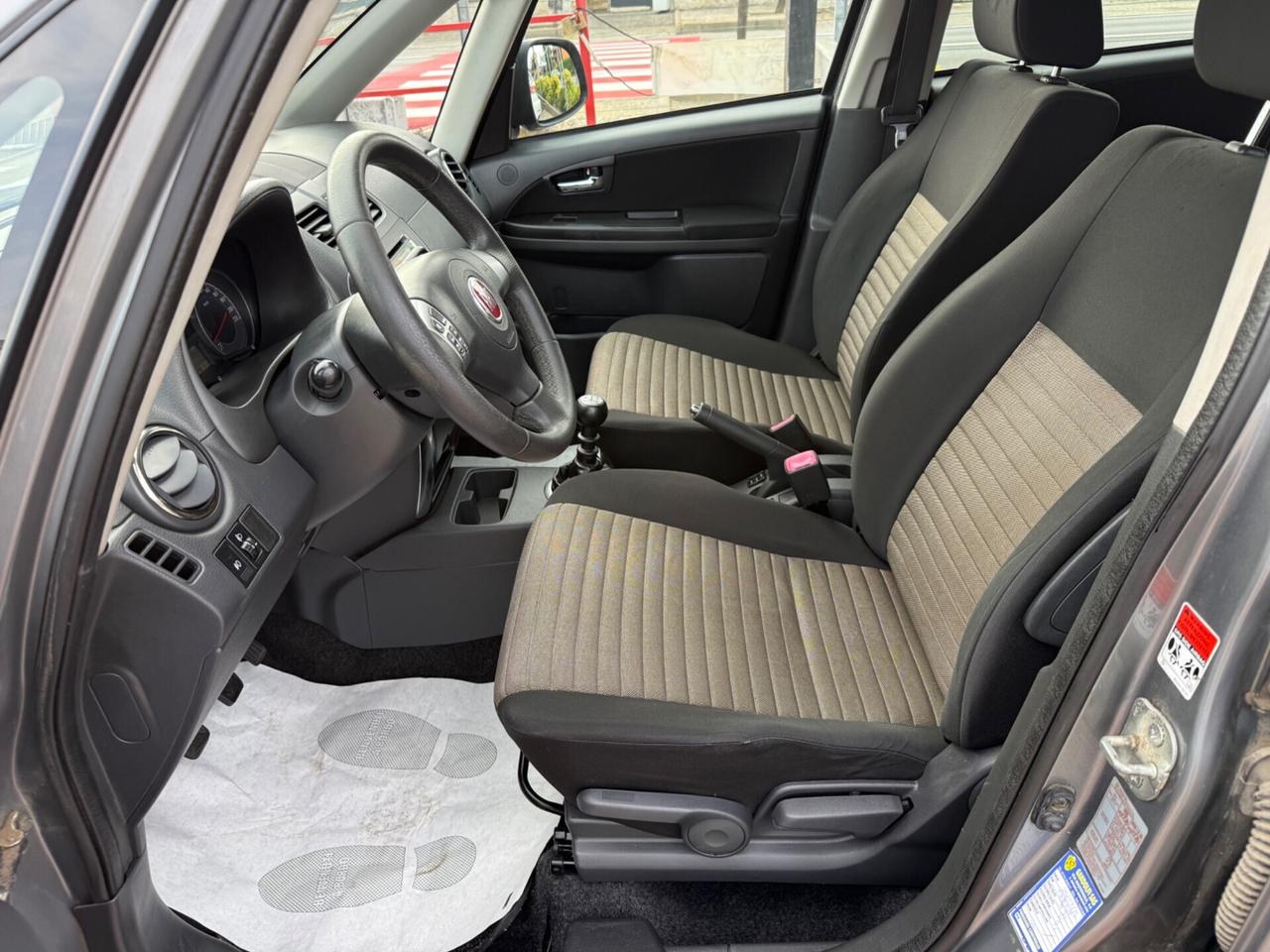 Fiat Sedici 2.0 MJT 16V DPF 4x4 Emotion