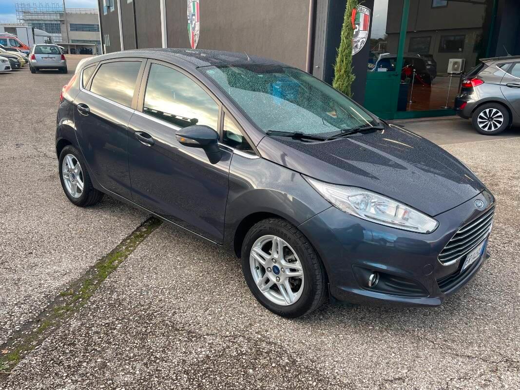 Ford Fiesta 1.5 tdci Titanium 75cv 5p