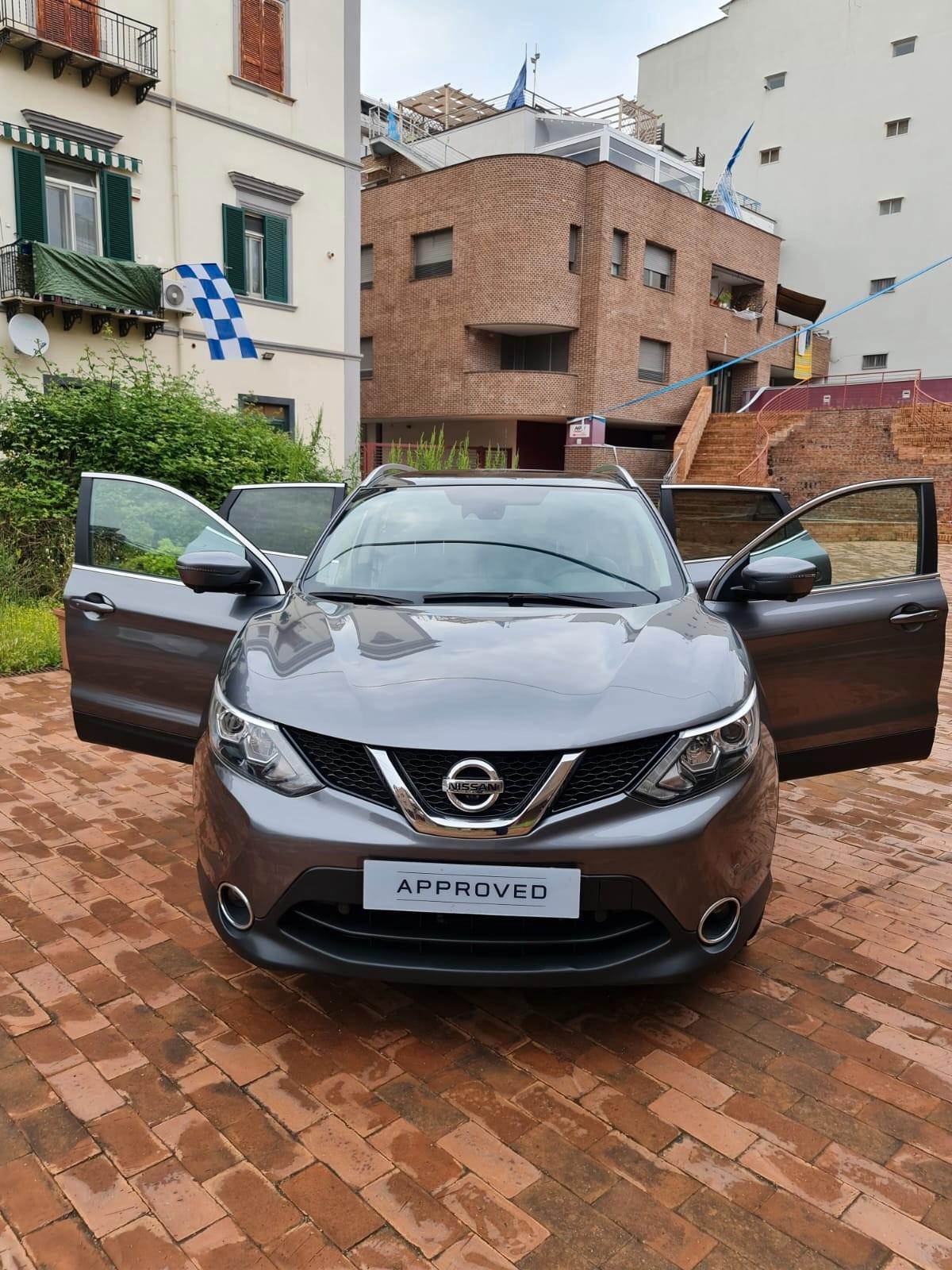 Nissan Qashqai 1.6 dCi 2WD TEKNA Tetto PANORAMICO PELLE CERCHI IN LEGA 19" 4 TELECAMERE FULL LED