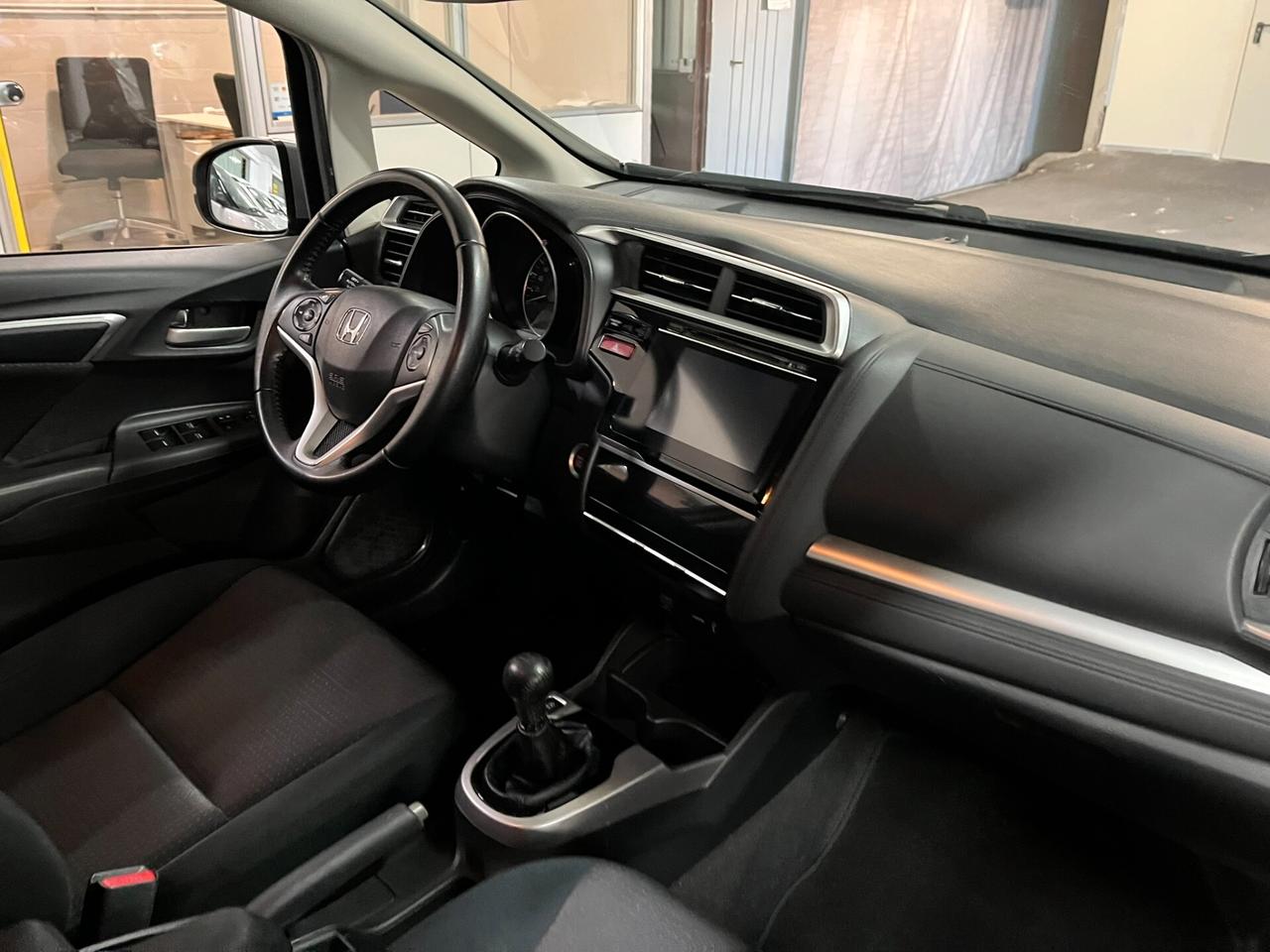 Honda Jazz 1.3 euro 6, 5 porte, 5 posti!