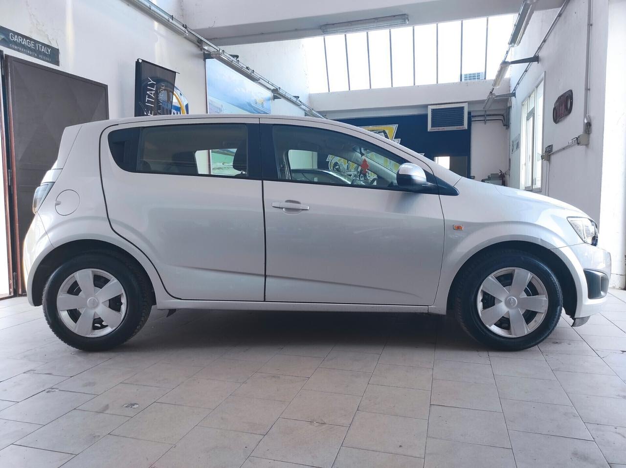 Chevrolet Aveo 1.2 86CV 5 porte LTZ NEOPATENTATI