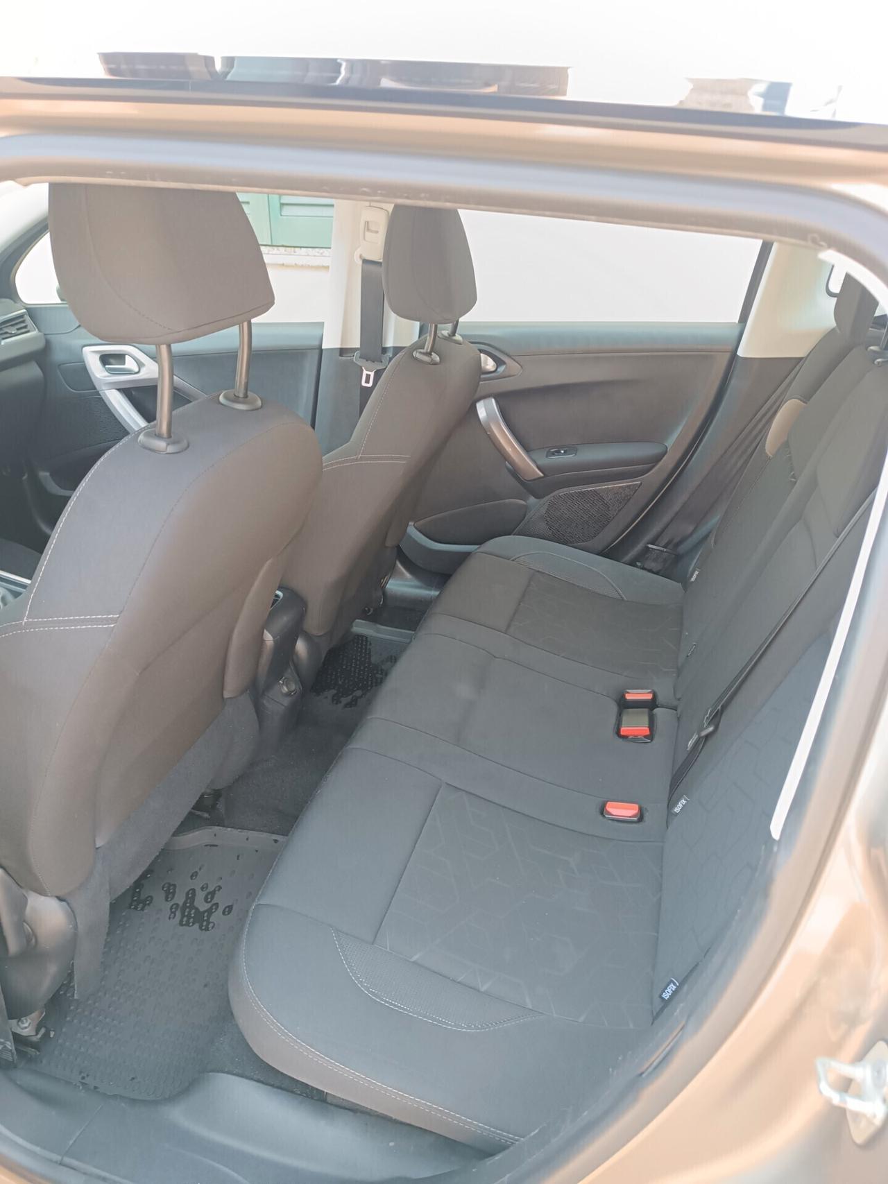 Peugeot 2008 1.6 e-HDi 92 CV Stop&Start Active