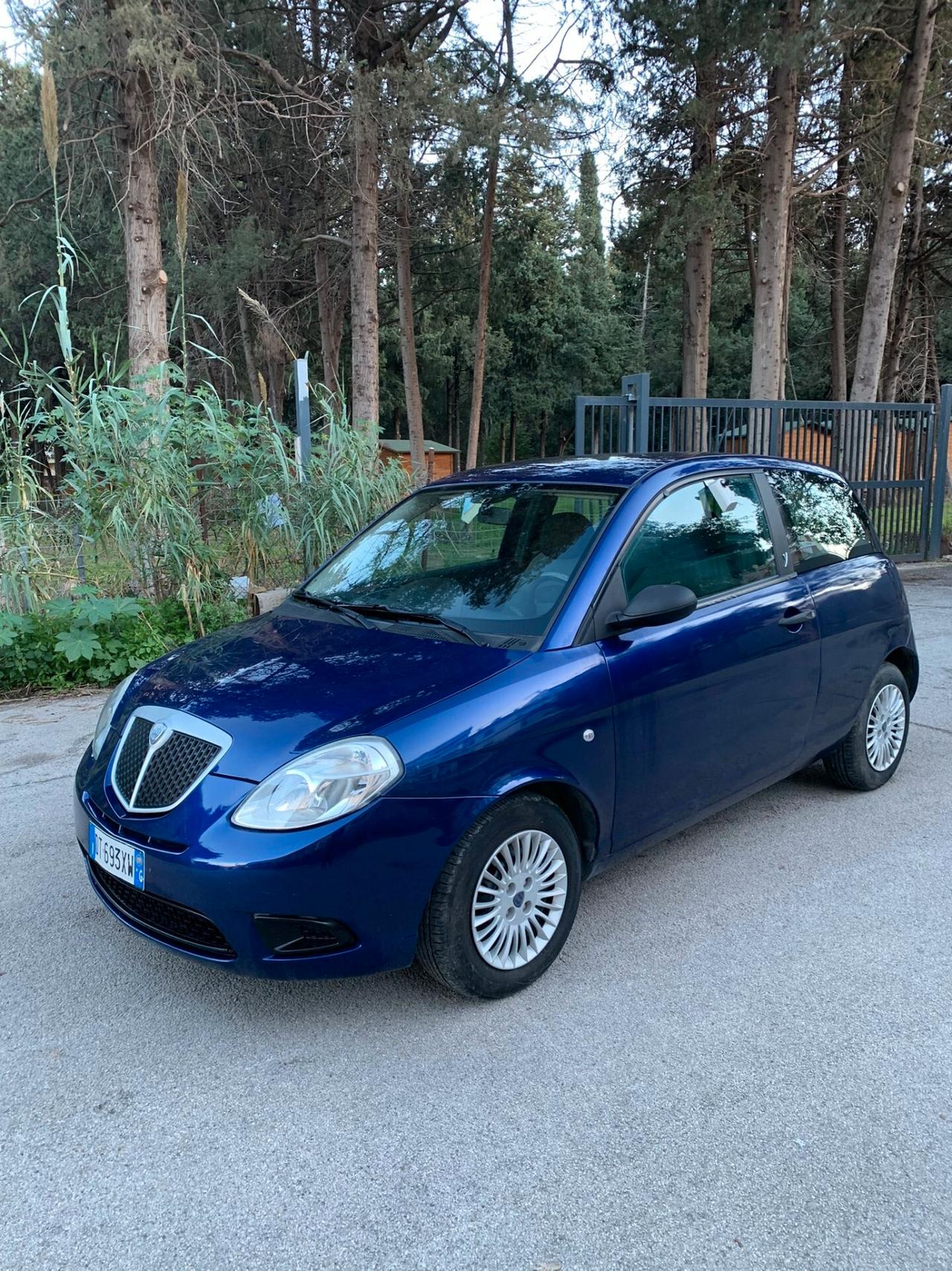 Lancia Ypsilon 1.2 Ego NO CLIMA