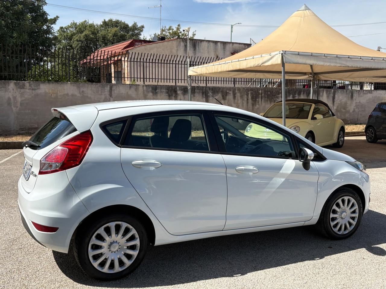 Ford Fiesta 1.5 TDCi 75CV 5 porte Titanium