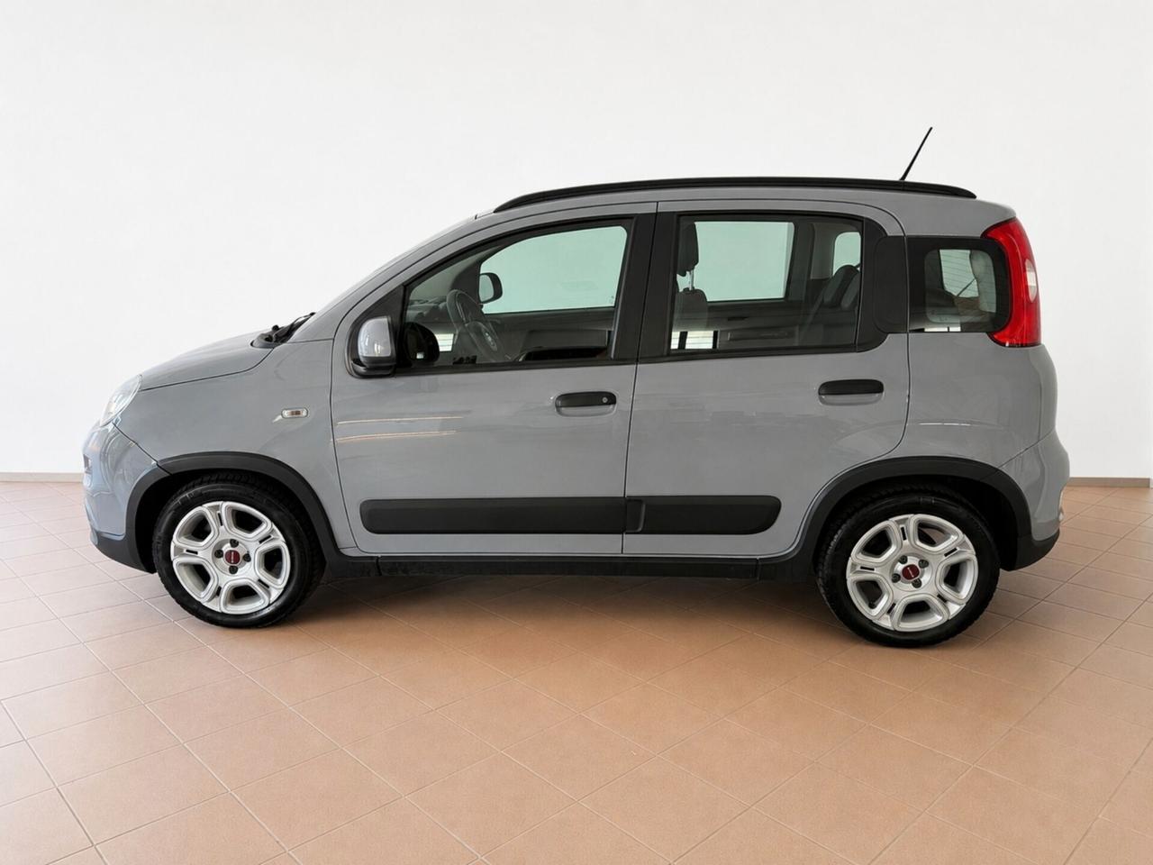 ---PROMO--- Fiat Panda 1.0 FireFly S&S Hybrid City Life