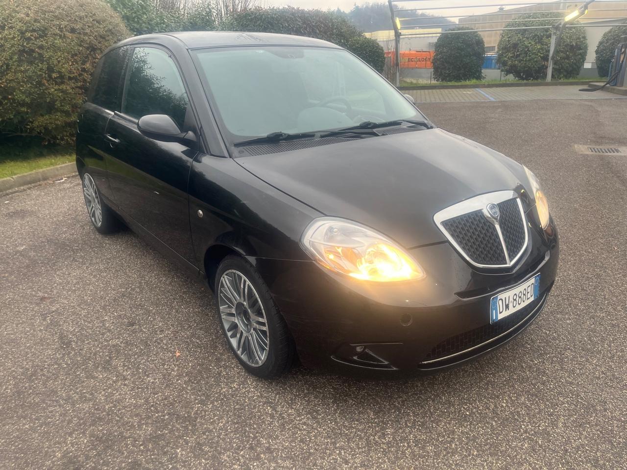 Lancia Ypsilon 1.3 Disel