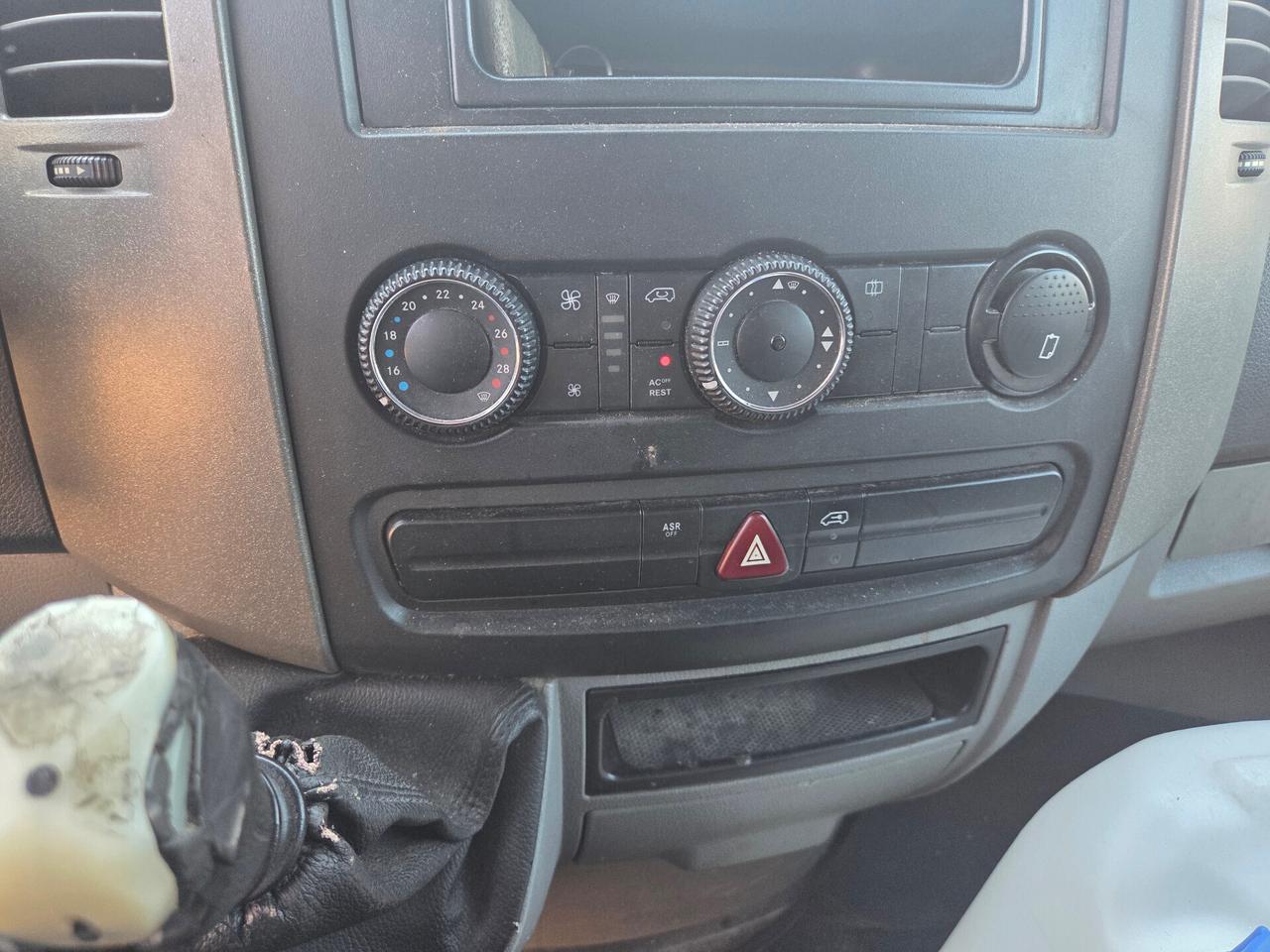 Mercedes Benz