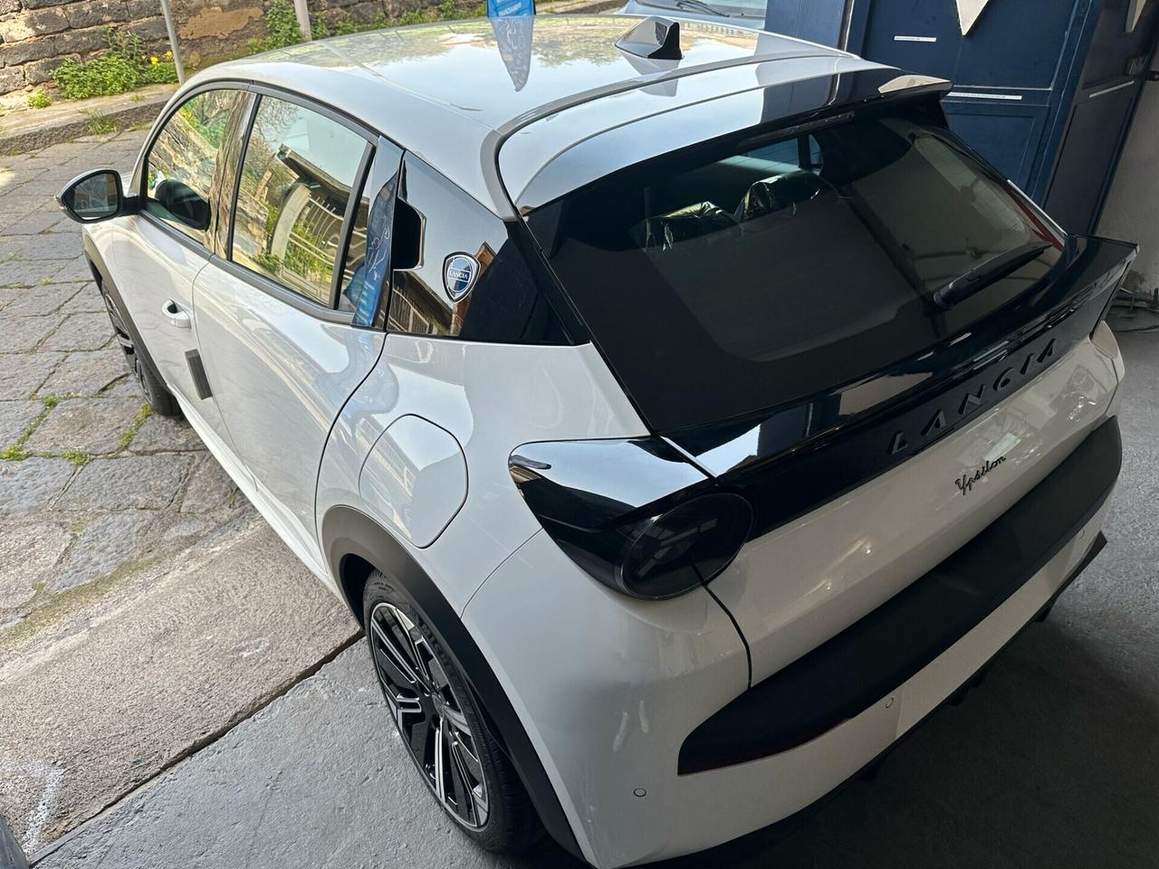 LANCIA NUOVA YPSILON IBRIDA Ypsilon 1.2 100cv Ibrida
