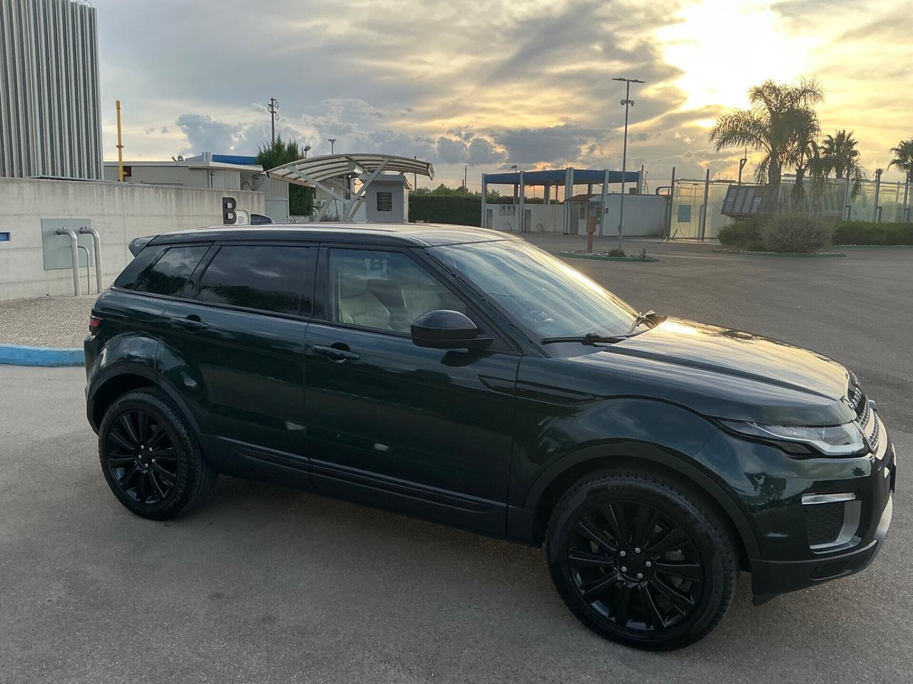 LAND ROVER RANGE ROVER EVOQUE 2.0 150 CV MODELLO DINAMIC