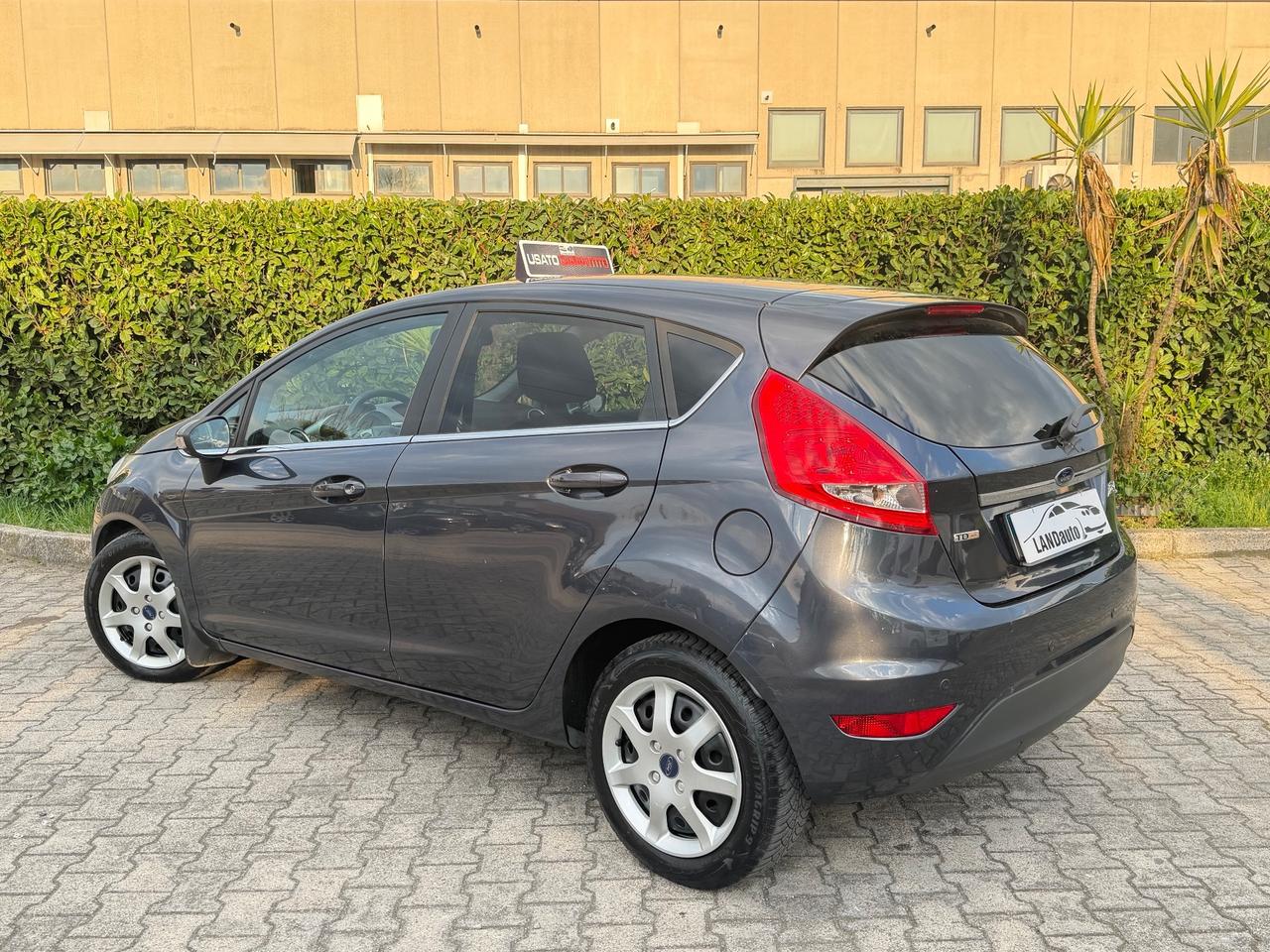 Ford Fiesta 1.4 TDCi 68CV 5 PORTE TITANIUM NEO OK