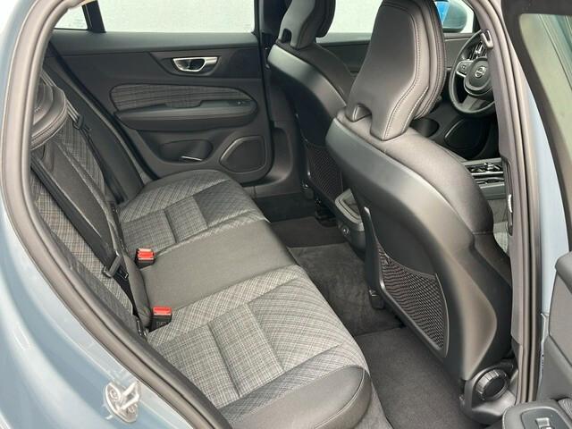 Volvo V60 B4 (d) automatico Core