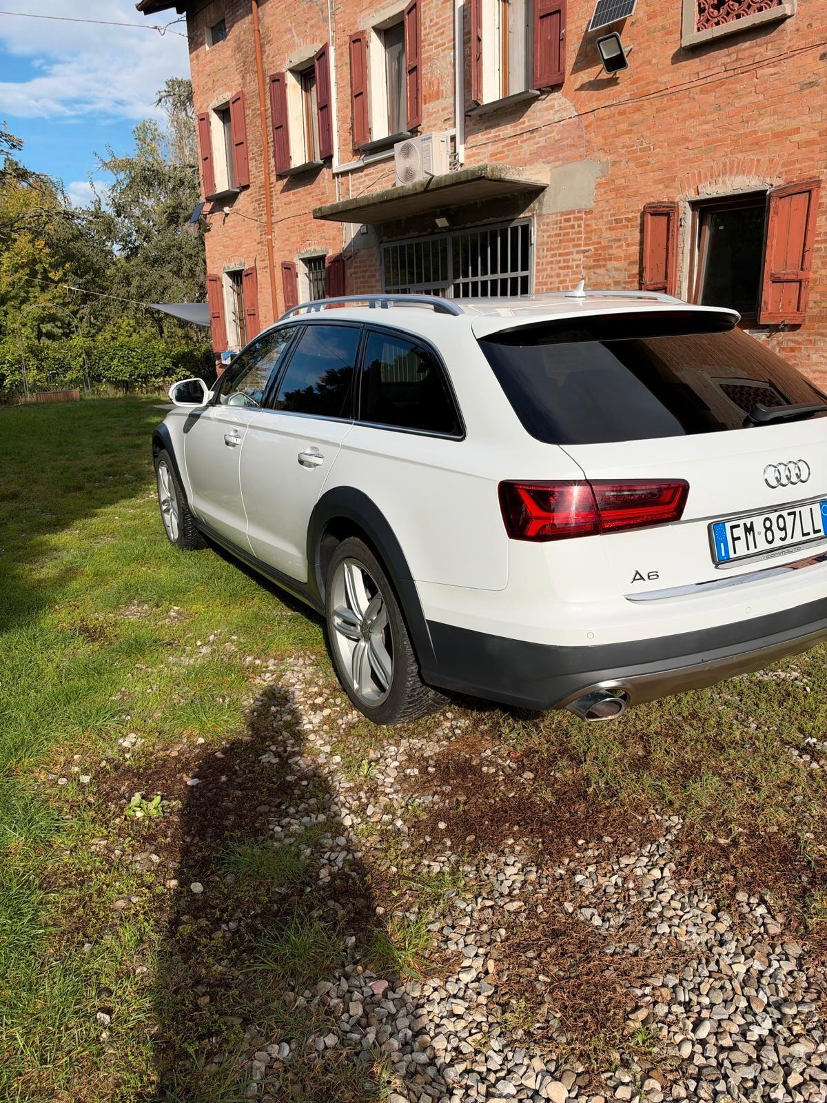Audi A6 allroad QUATTRO