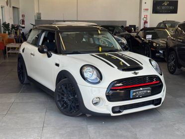 Mini 2.0 Cooper S allestimento JCW