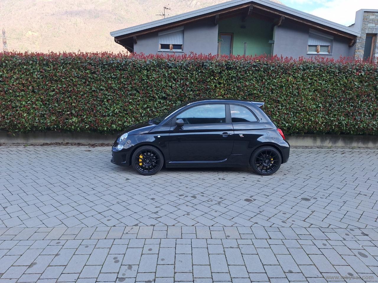 ABARTH 695 1.4 Turbo T-Jet 180 CV SABELT CARBONIO