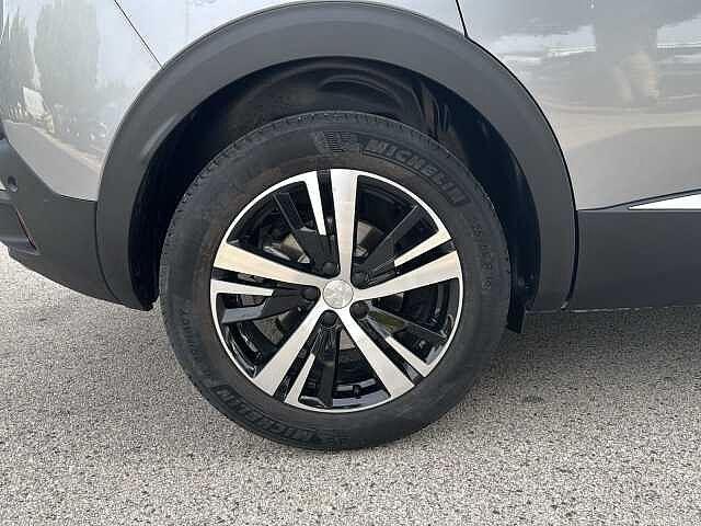 Peugeot 3008 Hybrid 136 e-DCS 6 GT