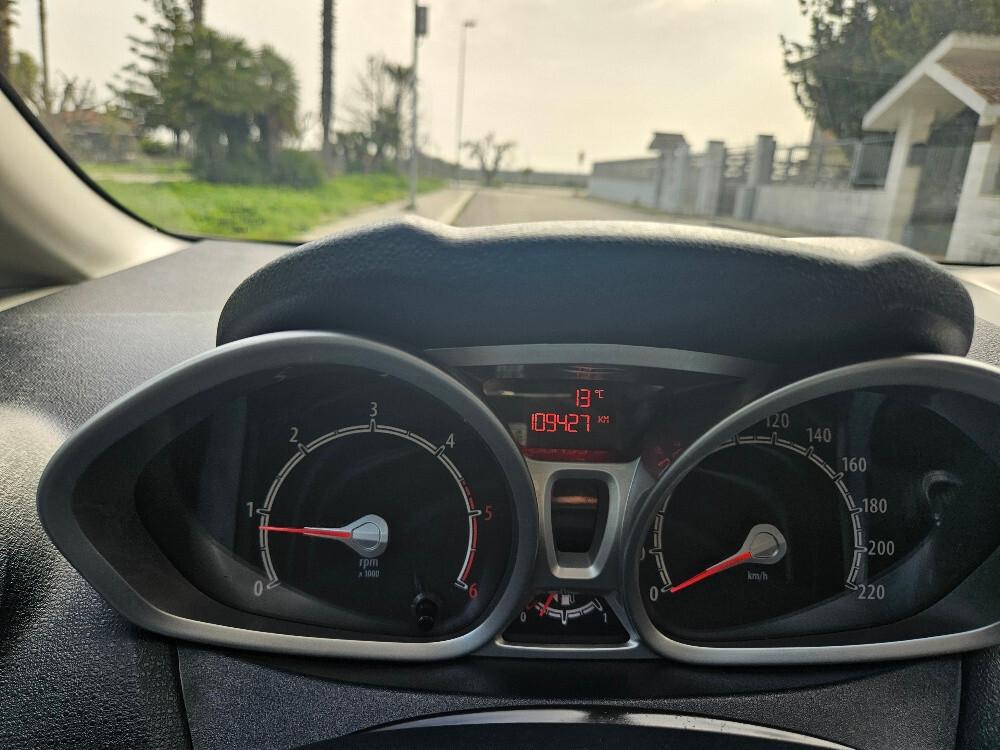 Ford Fiesta 1.4 TDCi 70CV 5p Titanium "KM 109,000"