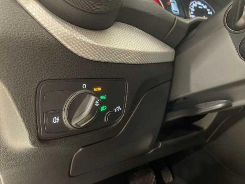 Audi Q2 I 2021 30 2.0 tdi Business s-tronic