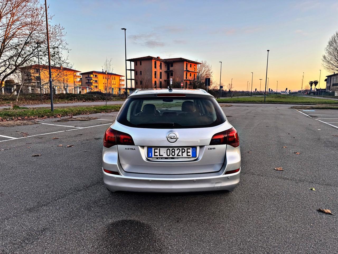 Opel Astra 1.7 CDTI 125CV Sports Tourer Cosmo