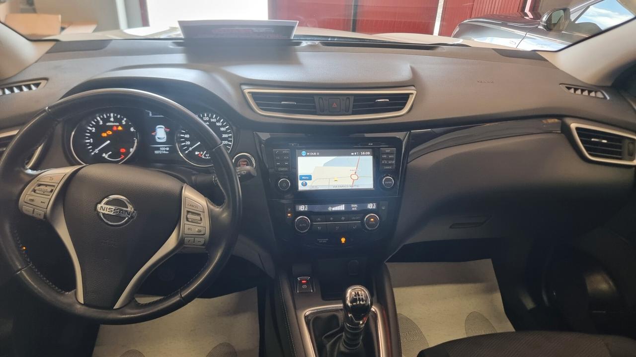 Nissan Qashqai 1.2 DIG-T 360 Tekna tetto panoramico