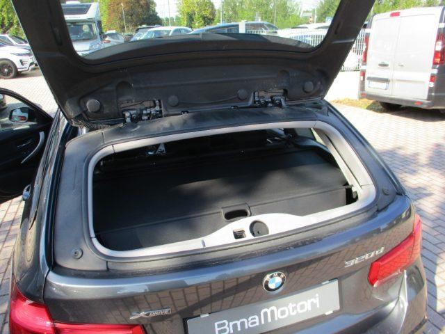 BMW 320 d xDrive Touring Business Advantage