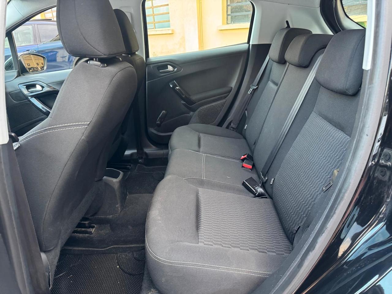 Peugeot 208 2019 1.2 Benzina 133.000 Km Cinghia Fatta