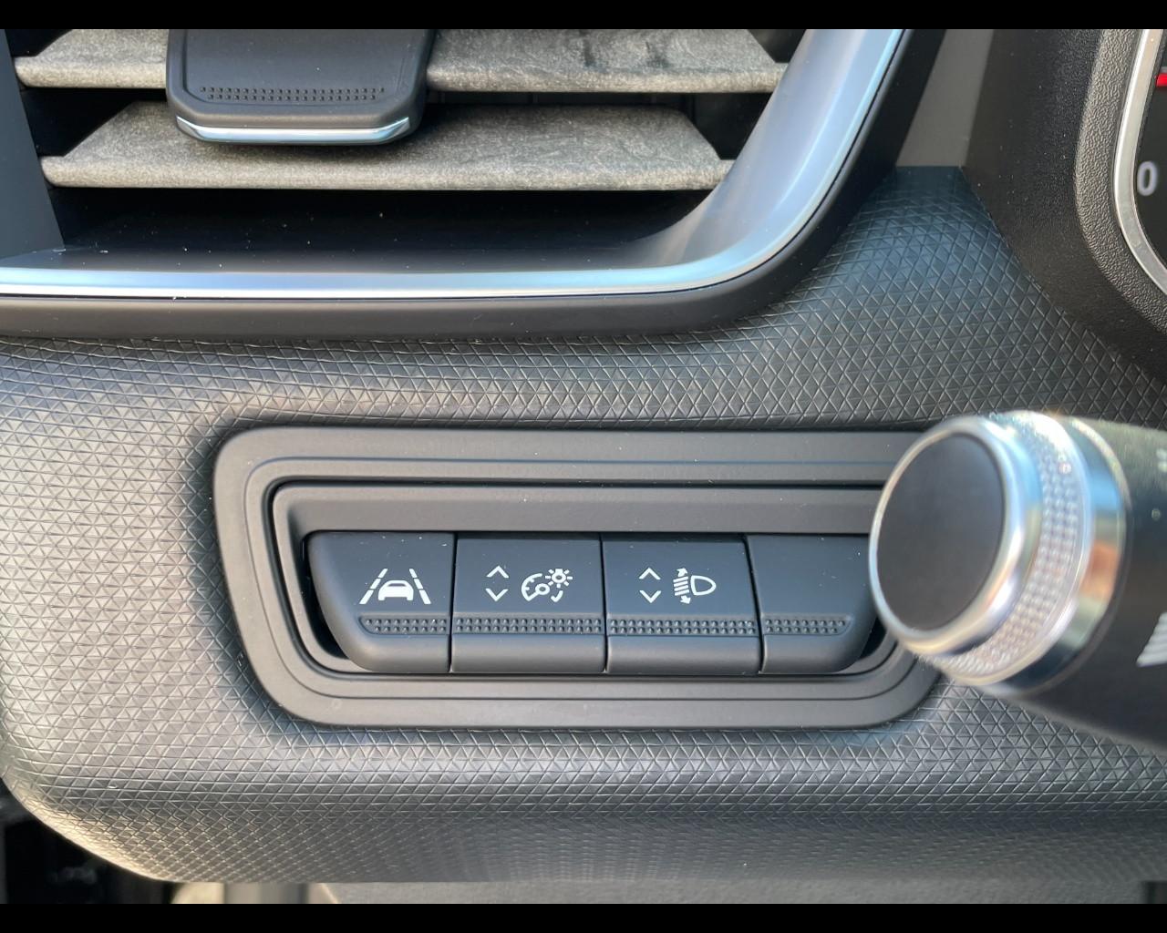 RENAULT Clio V 2019 - Clio 1.0 tce Zen 90cv my21