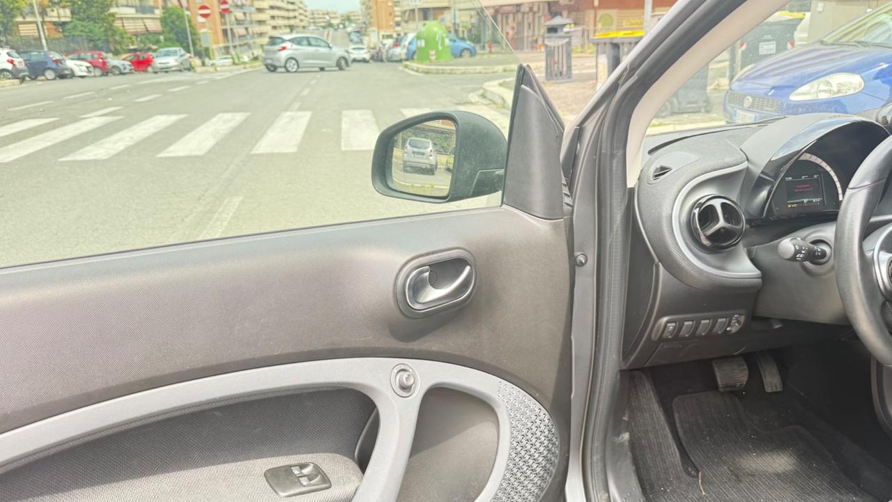 Smart ForTwo 90 0.9 Turbo twinamic Passion LED NAVI KAMERA PANORAMA CERCHI 16 PDC BLUETOOTH