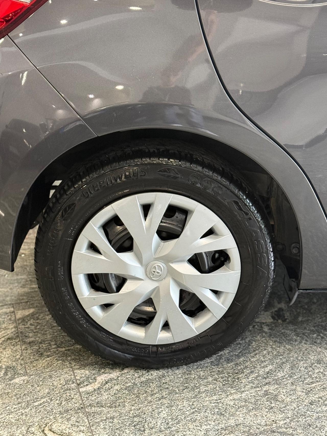 Toyota Yaris 1.5 Hybrid 5 porte Business