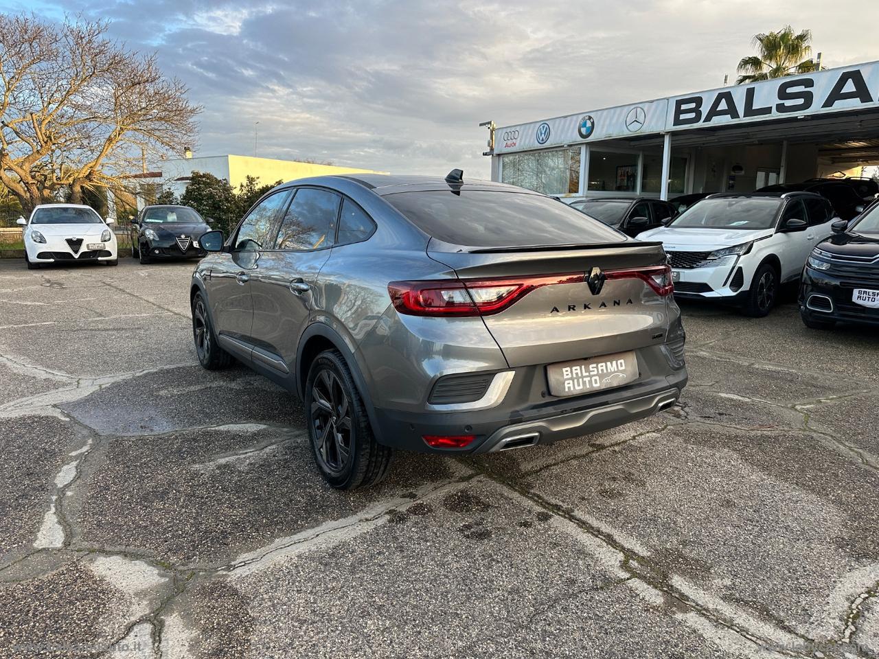 RENAULT Full Hybrid E-TECH 145 CV Engin. F.Track