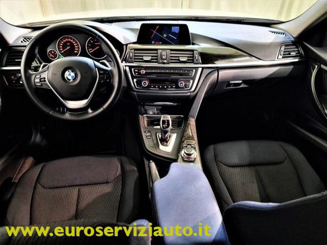 BMW 328 i Luxury