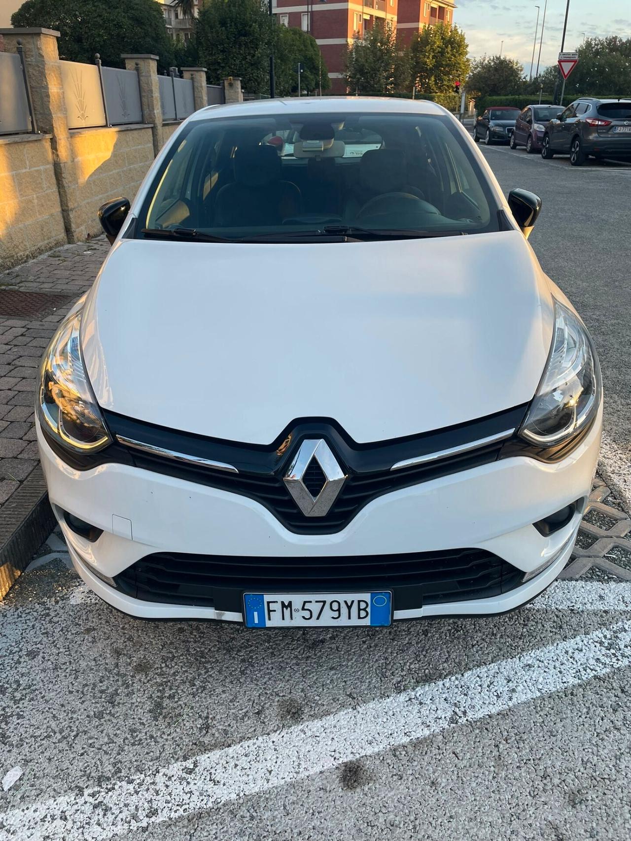 Renault Clio TCe 12V 90 CV GPL UNICO PROPRIETARIO GARANZIA 12 MESI RINNOVABILE FINO A 36 MESI