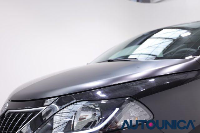 LANCIA Ypsilon 1.0 FIREFLY 5 PORTE S&S HYBRID GOLD FARI LED