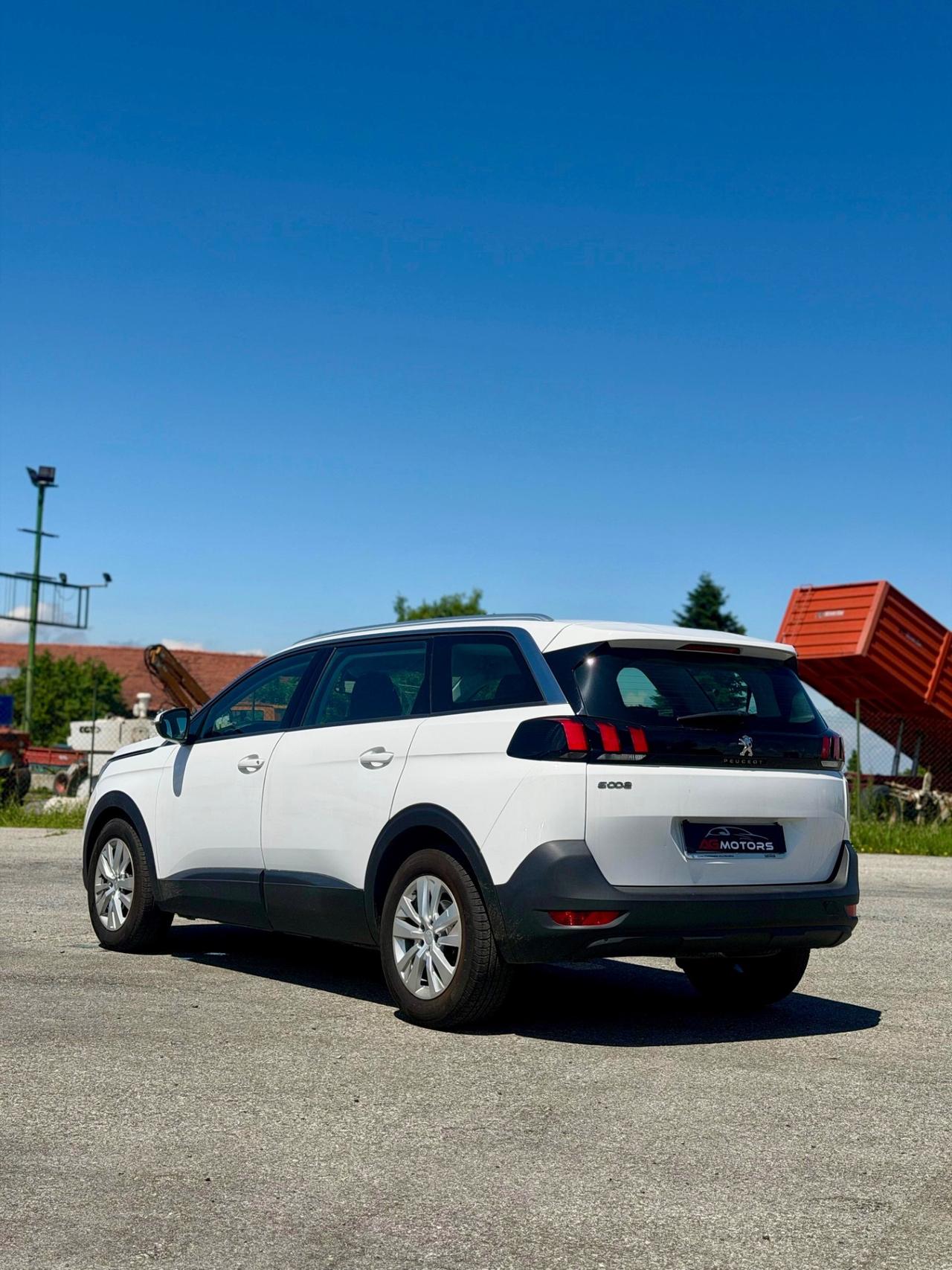 Peugeot 5008 BlueHDi 130 S&S Allure