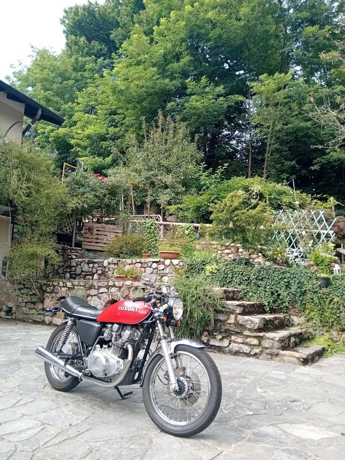 Suzuki GS 400