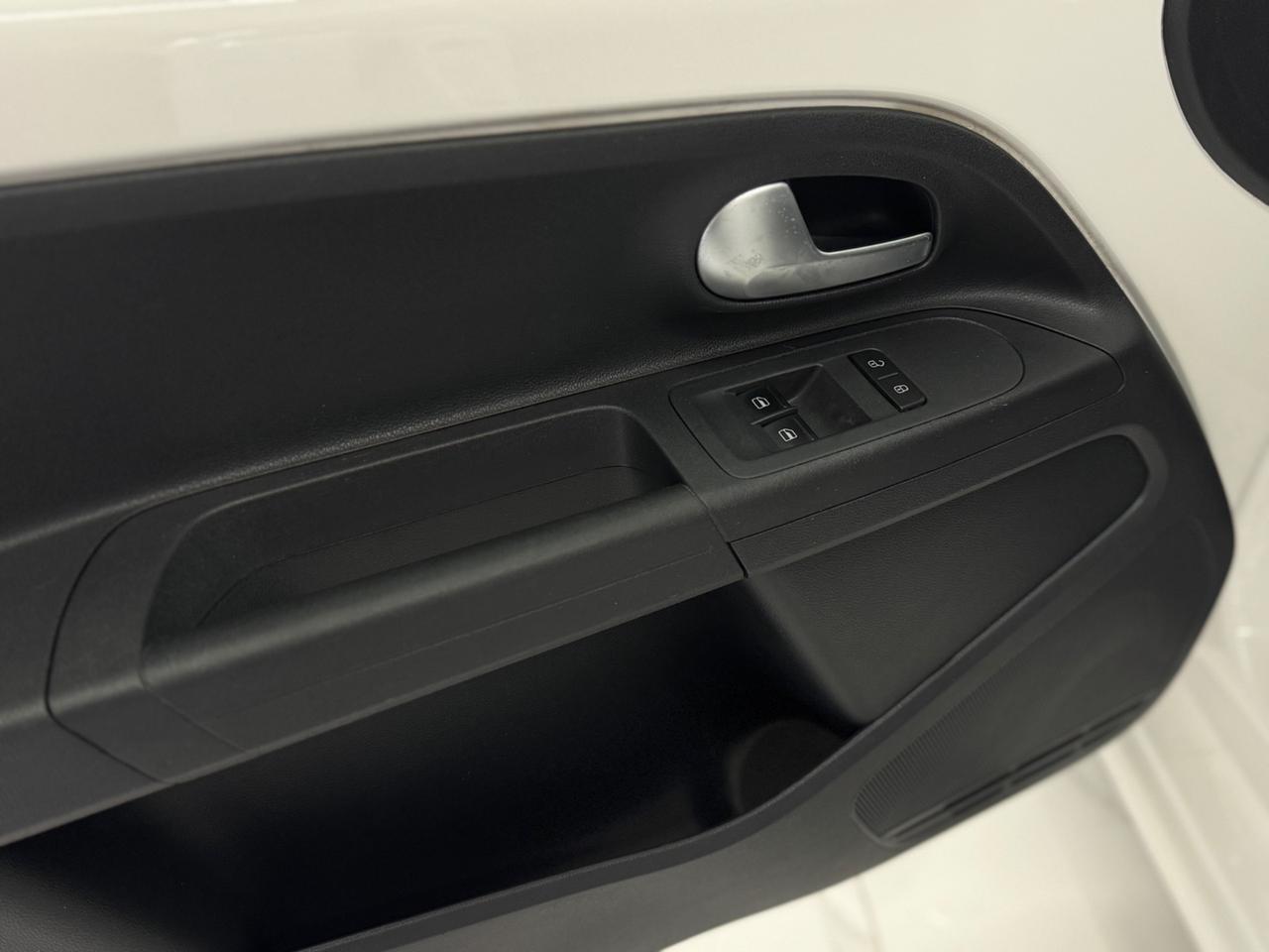 Volkswagen up BlueMotion Technology Full Opt