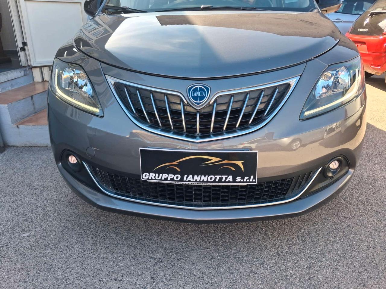 Lancia Ypsilon 1.0 HYBRID 70 C.V. NAVIGATORE PIUY CAR PLAY FARI LED SOLI KM 51506