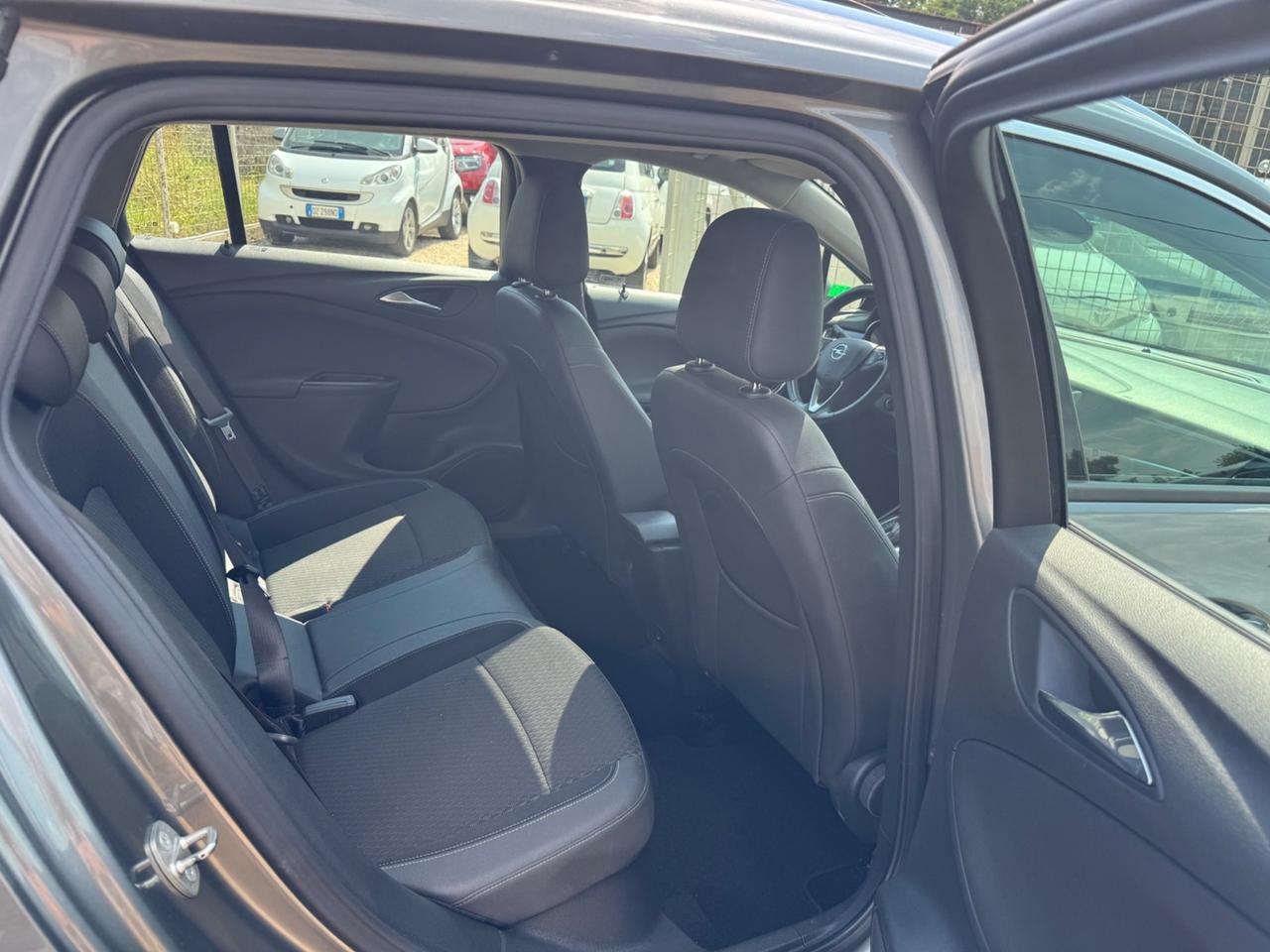 Opel Astra 1.6 CDTi 136CV aut. Sports Tourer Dynamic