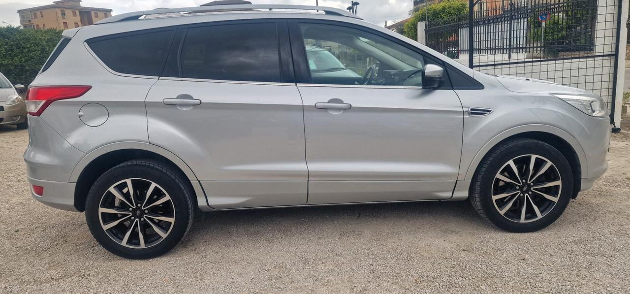 KUGA 2.0 TDCI 120 CV ST LINE 2016 SOLI 133500 KM