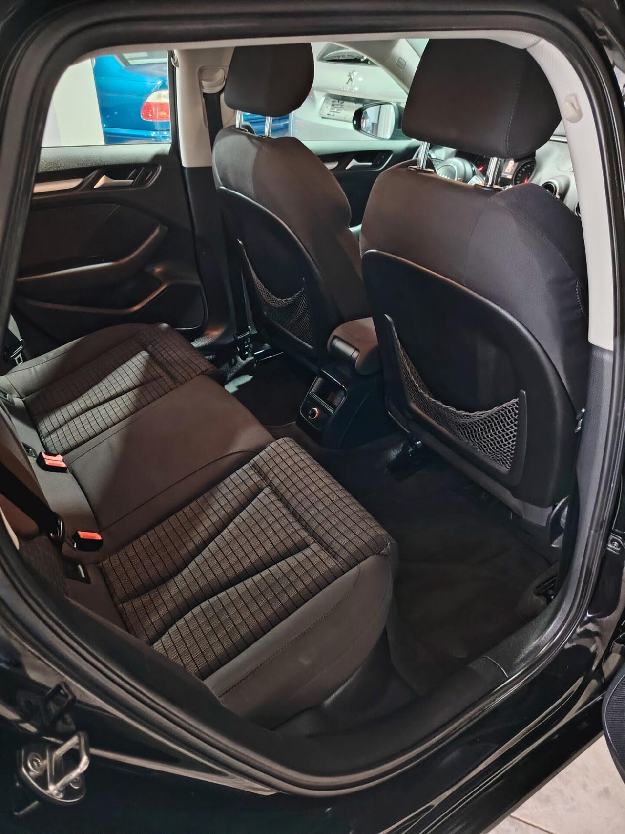 Audi A3 Sedan 1.6 TDI 116 CV S tronic Business